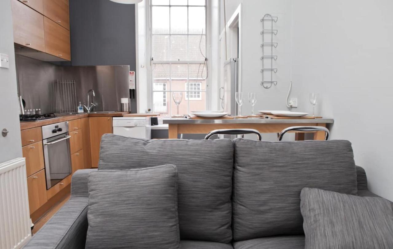 Royal Mile Apartment 爱丁堡 外观 照片